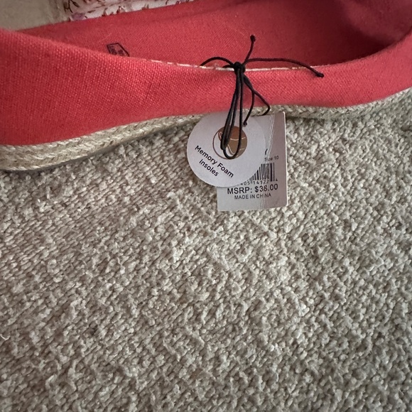 Womens GoldToe Espadrille Peeptoe Wedges Size 10. NWT - Picture 3 of 5